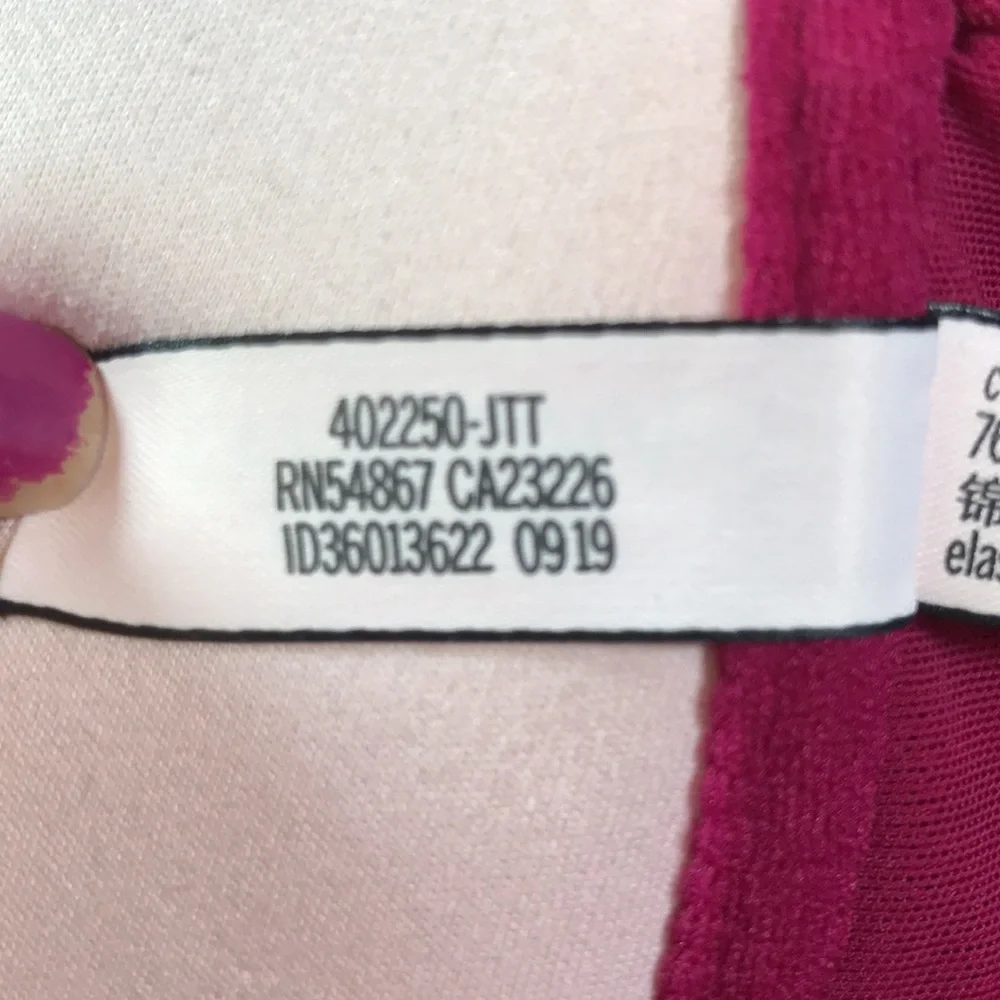 💙Victoria’s Secrets Racerback Bra
